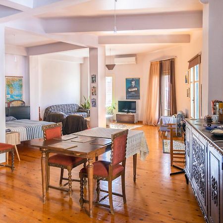 Artistic Getaway Home - Super Central كاندية المظهر الخارجي الصورة